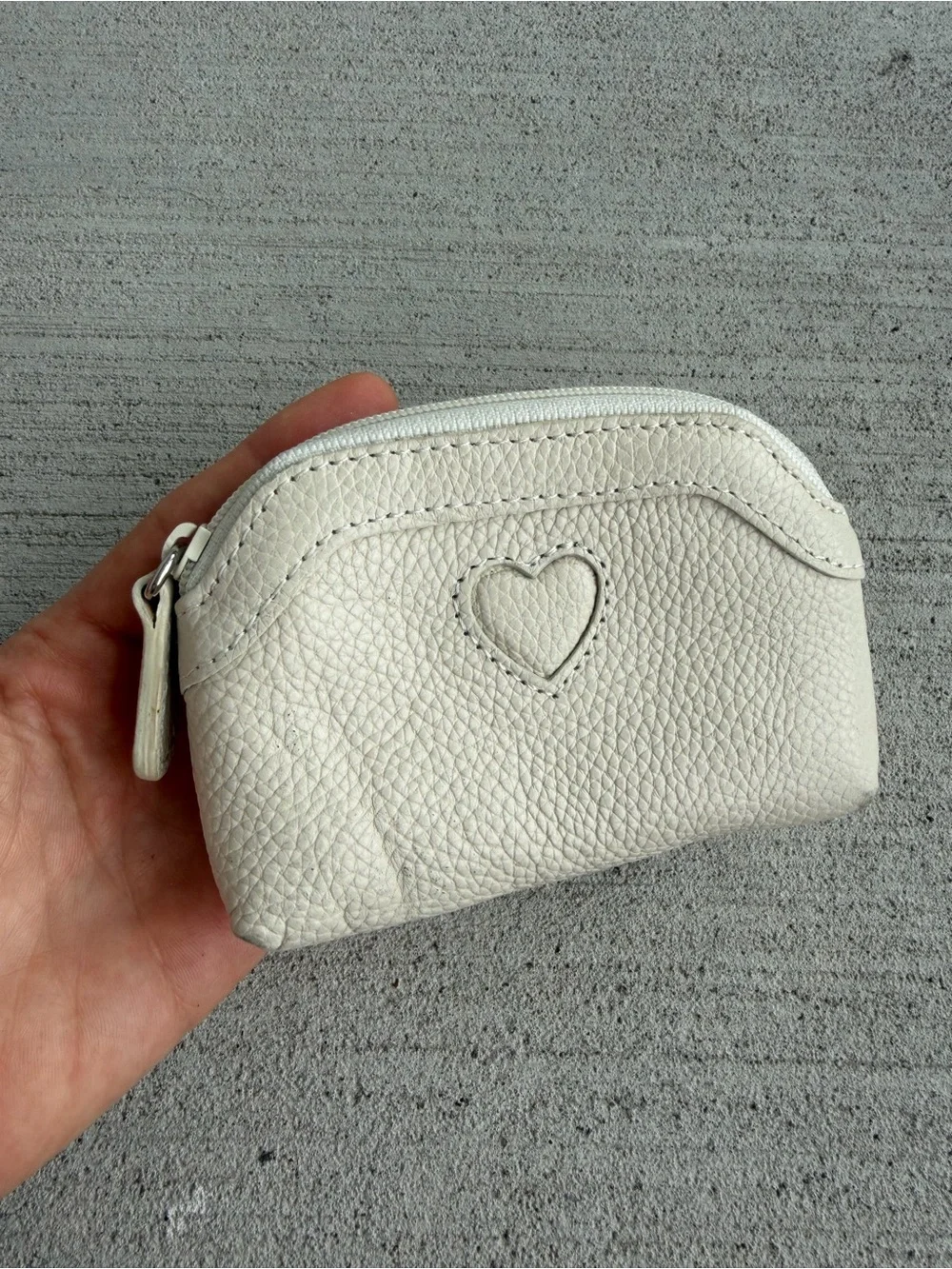 Vintage Brighton White Genuine Leather Coin Purse Heart Zip Wallet Change Pouch